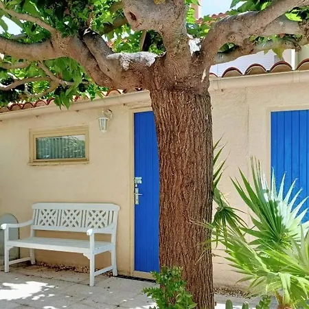 Charmante Maison A 200 Metres De La Plage, Saint-pierre-la-mer 10inav5 Villa *